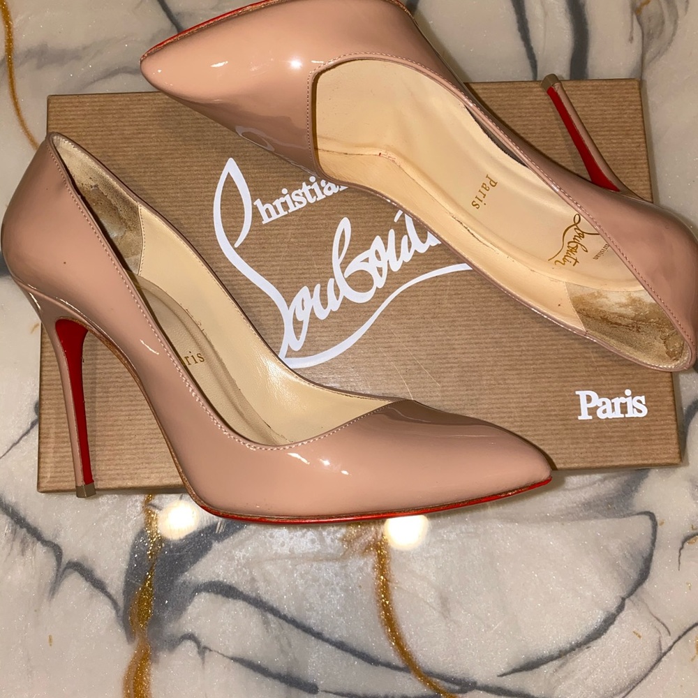 $760 Christian Louboutin Women Size 36.5